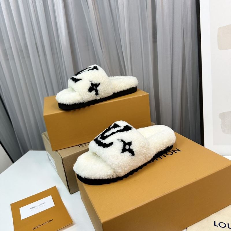 Louis Vuitton Slippers